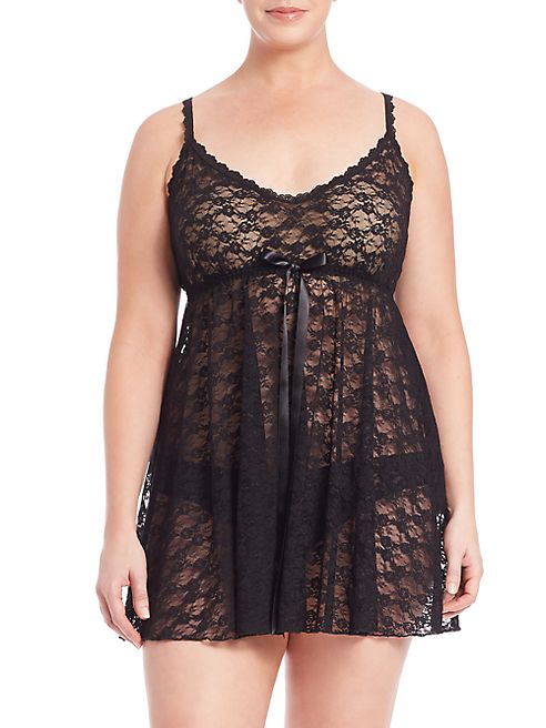 Hanky Panky - Plus Size Peek-A-Boo Lace Babydoll with G-String