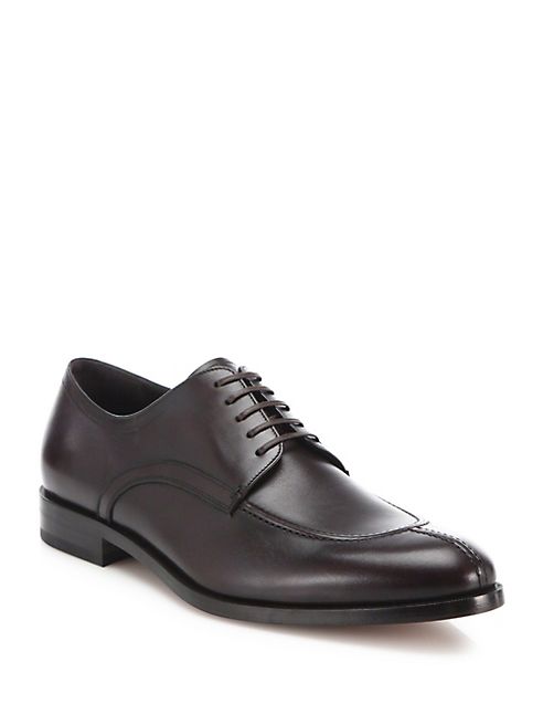 Salvatore Ferragamo - Gustav Moc Toe   Leather Oxfords