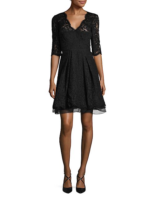 Carolina Herrera - Icon Collection Floral Lace Dress