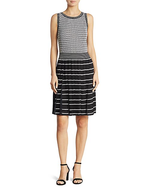 Missoni - Sleeveless Zigzag Pleat Dress