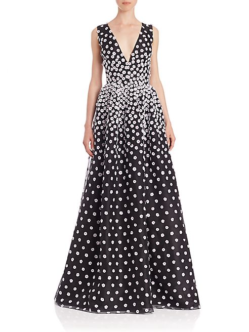 Oscar de la Renta - Floral Embroidered V-Neck Silk Faille Gown