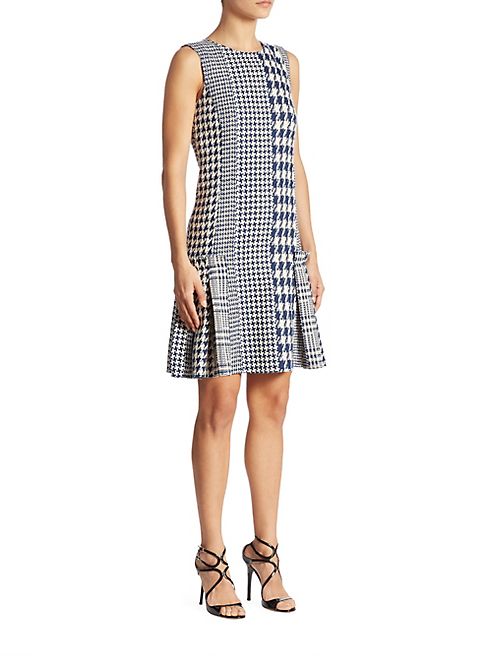 Oscar de la Renta - Sleeveless Houndstooth Dress