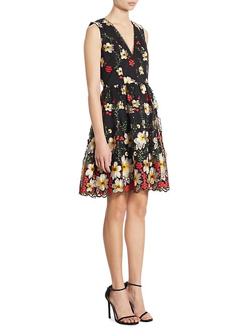 Alice + Olivia - Becca Embroidered Scalloped Dress