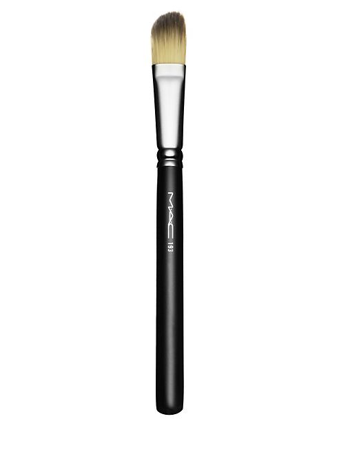 MAC - 193 Angled Foundation Brush