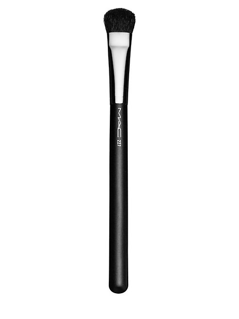 MAC - 227 Large Fluff Brush