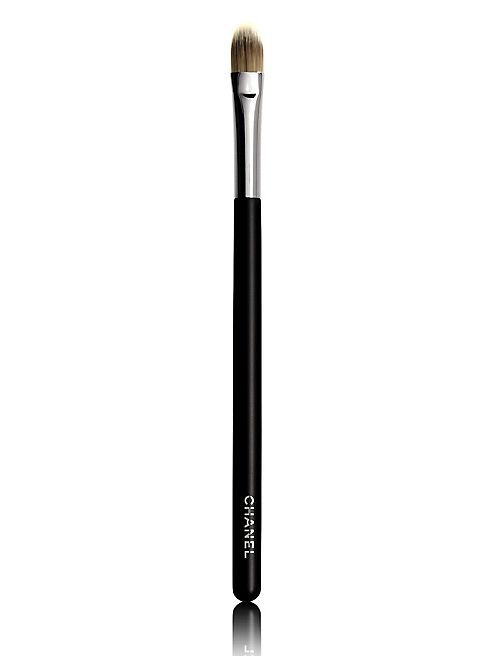 CHANEL - PINCEAU CORRECTEUR Concealer Brush #10