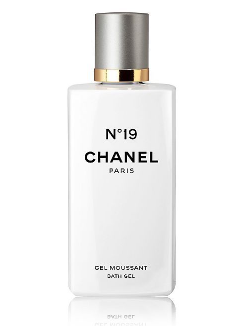 CHANEL - N?19Bath Gel/6.8 oz.